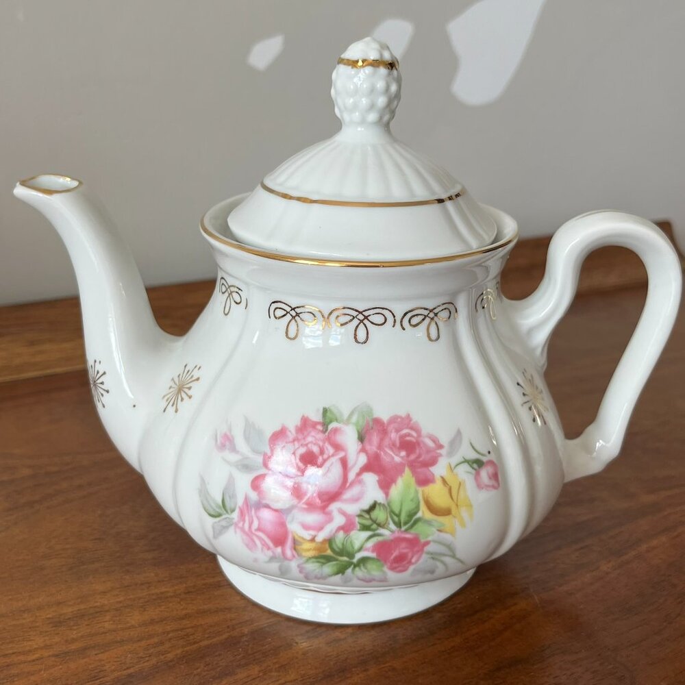 The Toscany Collection Fine China Teapot Pink Flowers Gold Trim Vintage Japan